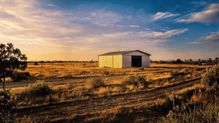 Barndominium vs. Stick-Built Home in Texas: The Real Comparison for 2026