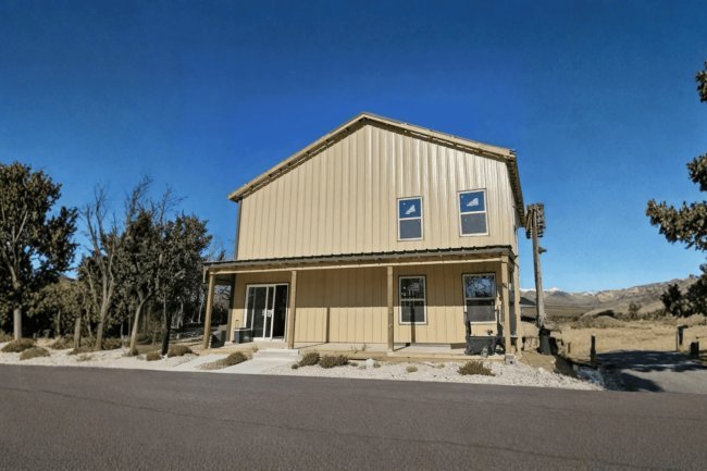 The Ricky Kocurek Barndo - 4-Bedroom Modern Barn Home Plan( 2,843 Sq. Ft.)