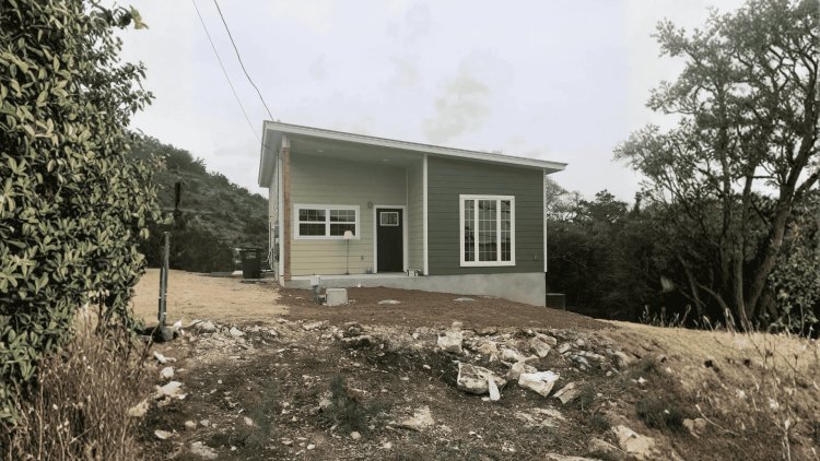 The Sidekick Barndo – 1 Bedroom Modern Barn Home Plan (452.66 sq.ft.)