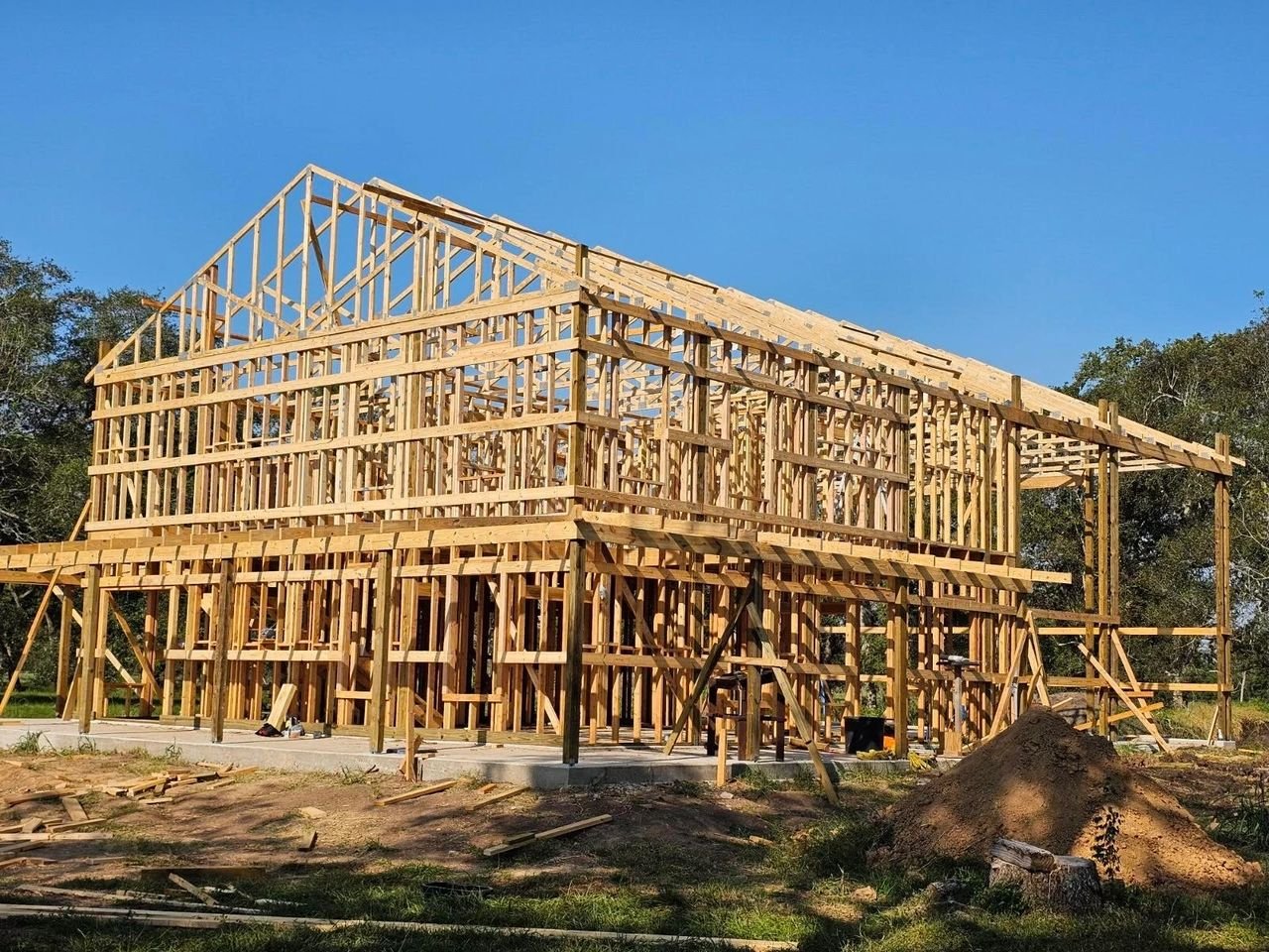 The Ricky 2 story pole Barn Barndominium.